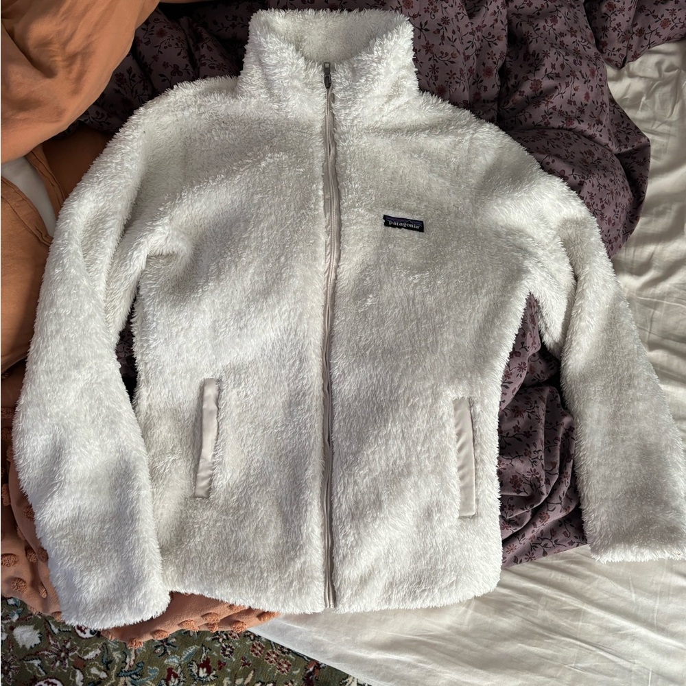 Patagonia Women's White Fleece Jacket